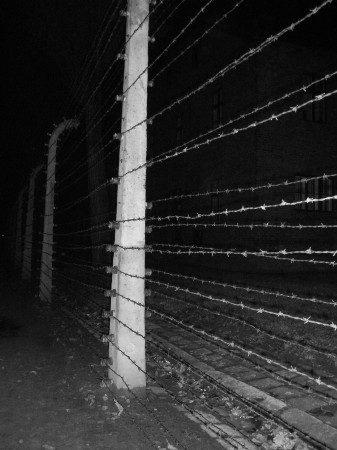 auschwitz32.jpg
