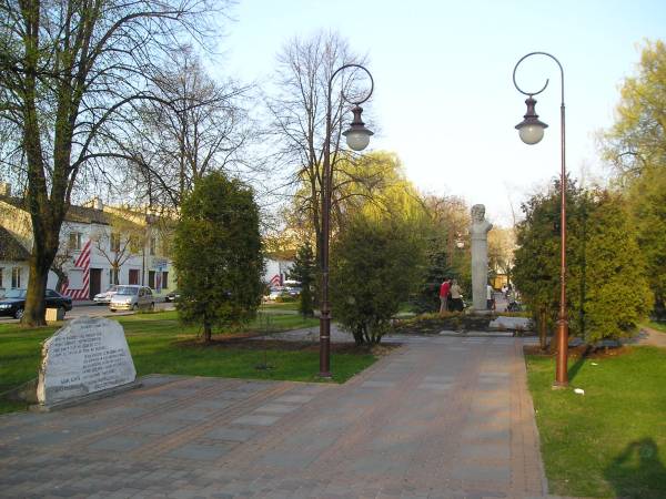 b8.jpg